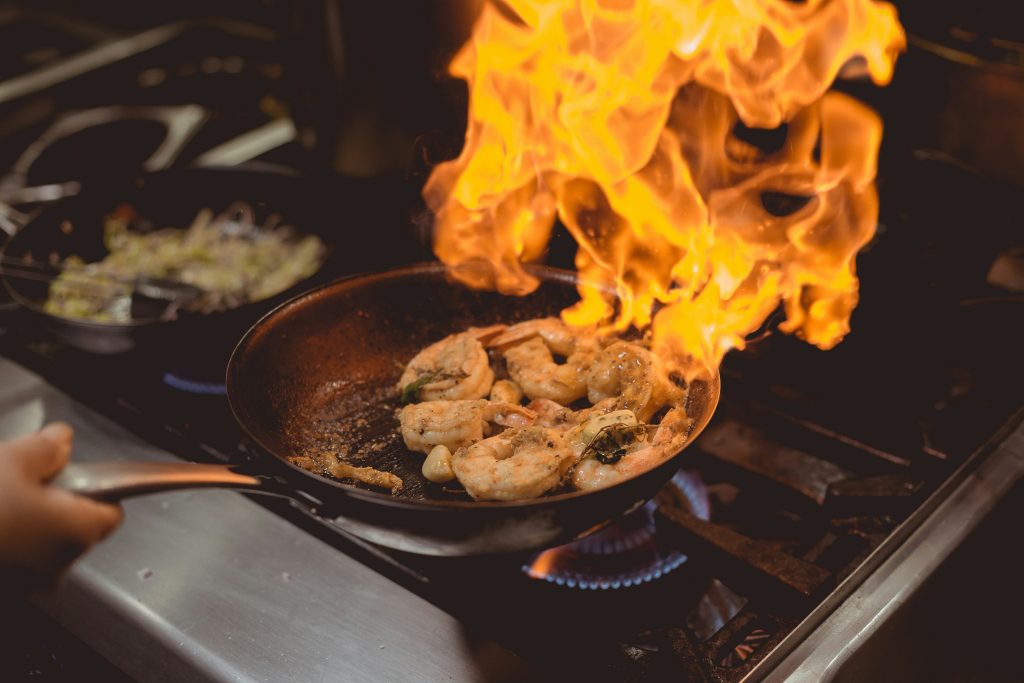 oil-fire-getulio-moraes-eMRdscx1LCs-unsplash-1024x683 How to clean oil in your commercial kitchen